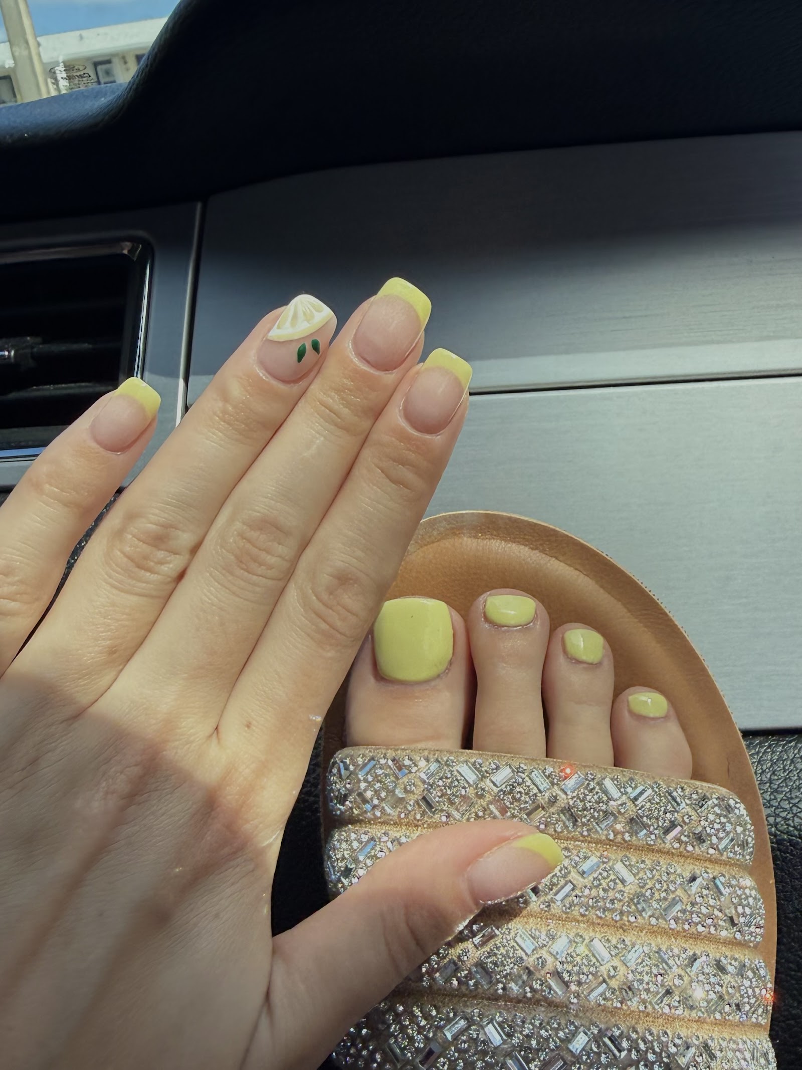 Cosmo nails spa